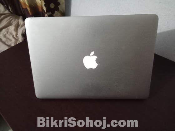 MacBook Air 2017 | Core i5 | 8GB RAM | 256GB SSD Sale